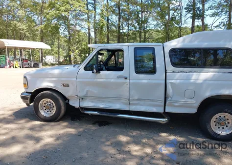 1992 Ford F150 z USA, uszkodzony, nr VIN 1FTEX15N4NKB33612